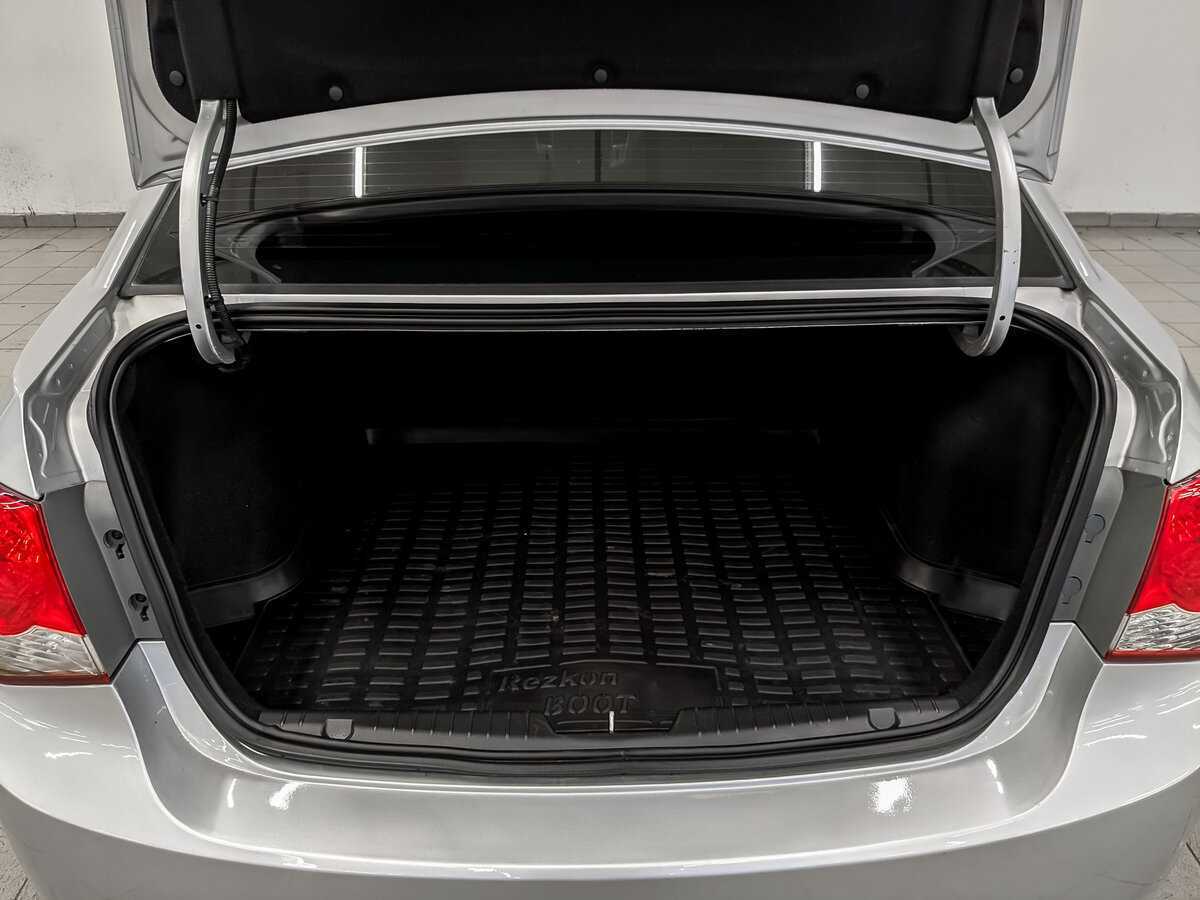 Шевроле Круз б/у, 2013, Автоматическая. Фото: #9