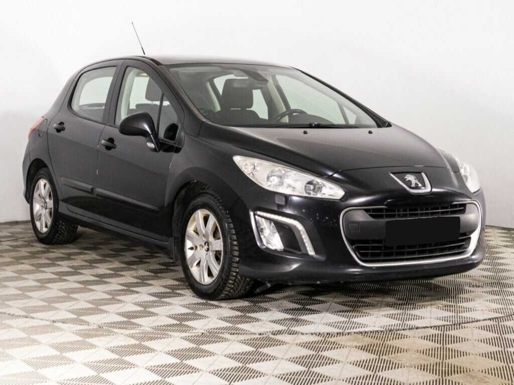 Пежо 308 б/у, 2012, Механическая. Фото: #2