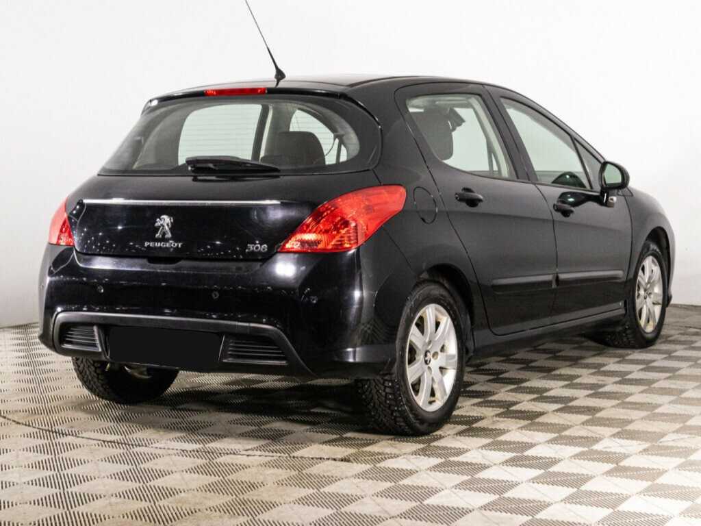 Пежо 308 б/у, 2012, Механическая. Фото: #4
