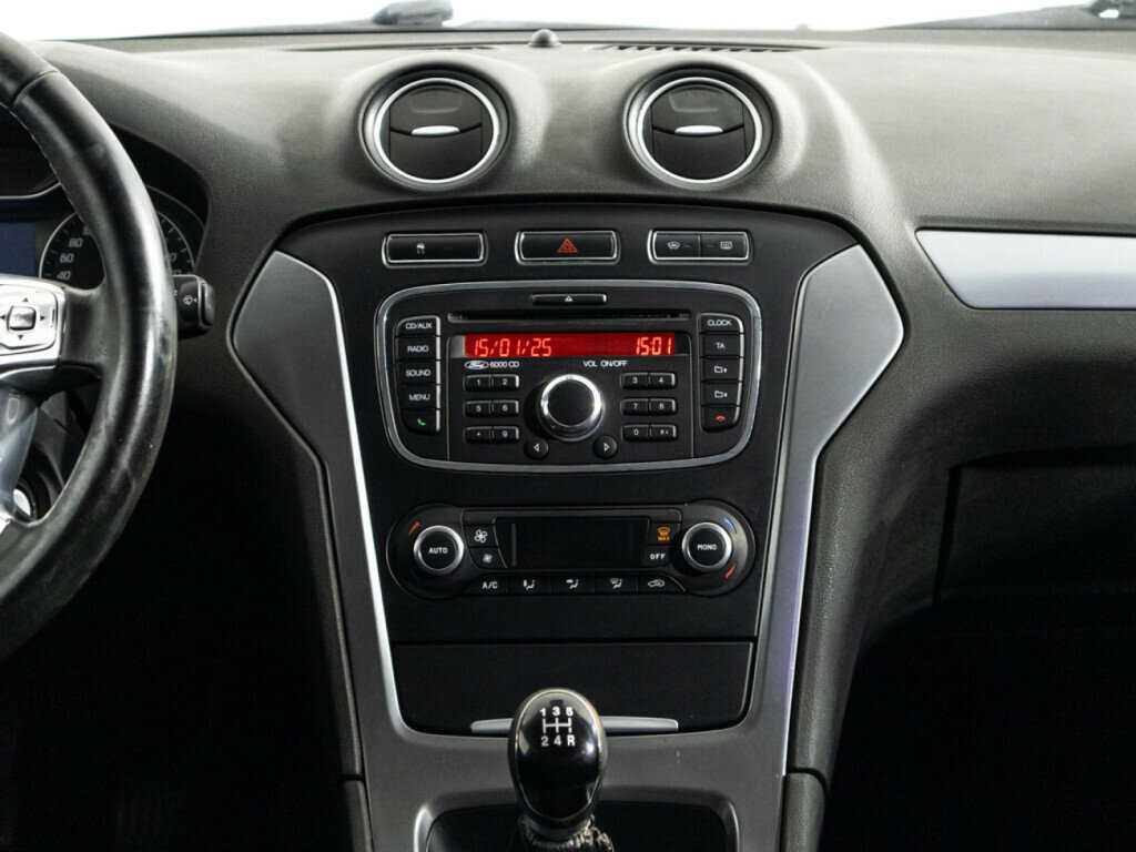 Форд Мондео б/у, 2012, Механическая. Фото: #13