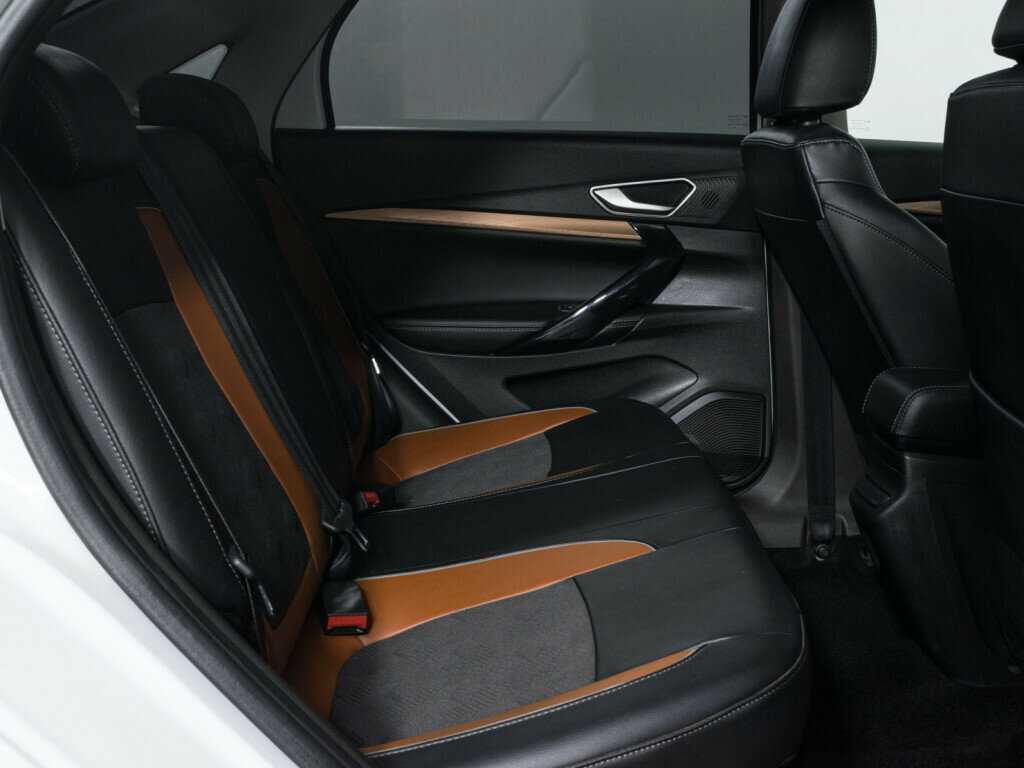 Лада (ВАЗ) Веста б/у, 2023, Механическая. Фото: #9