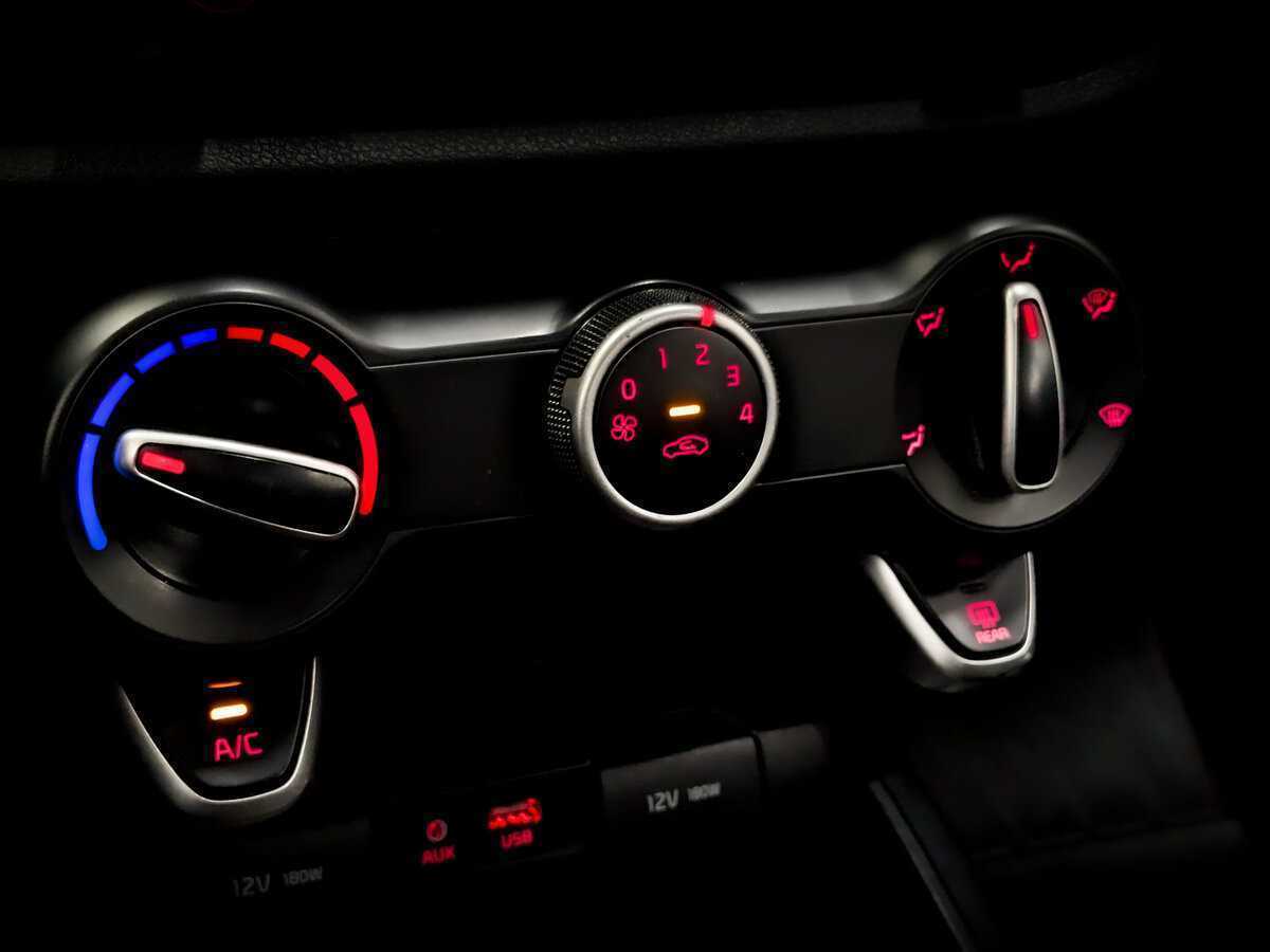 Киа Рио б/у, 2020, Автоматическая. Фото: #21