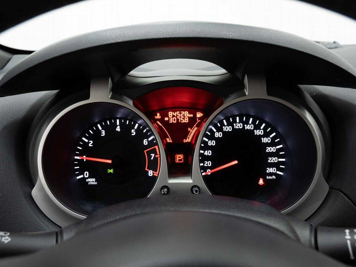 Ниссан Жук б/у, 2014, Вариатор. Фото: #14