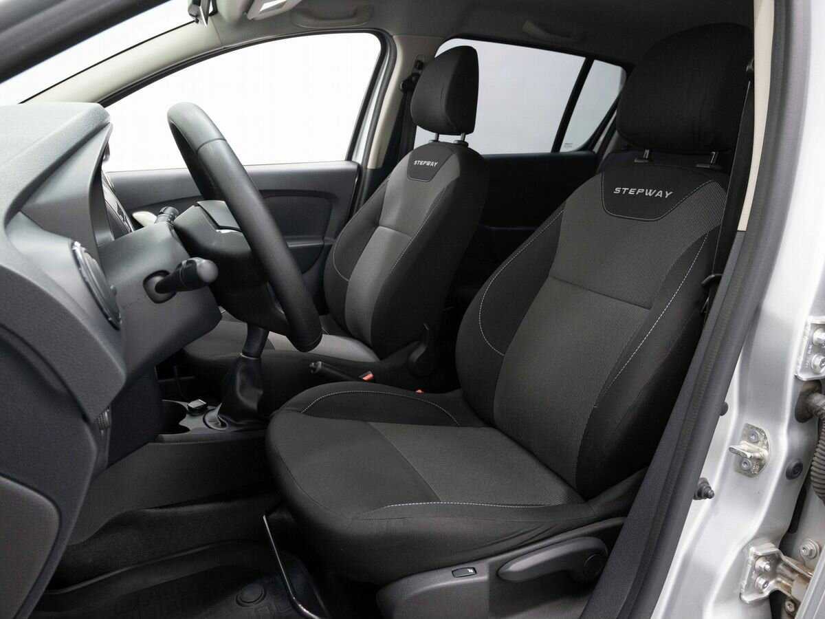 Рено Сандеро б/у, 2020, Механическая. Фото: #7