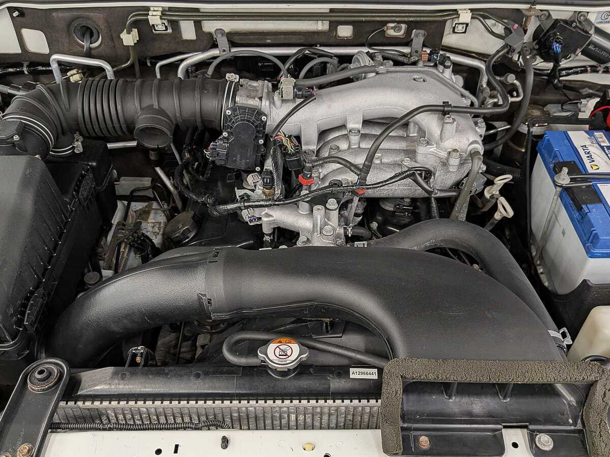 Митсубиши Паджеро б/у, 2015, Автоматическая. Фото: #8