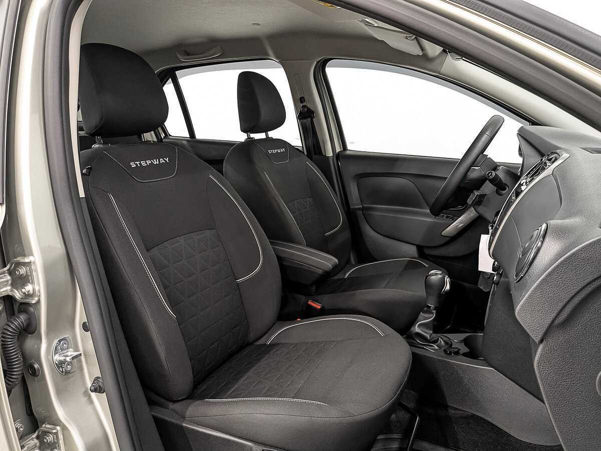 Рено Логан б/у, 2019, Автоматическая. Фото: #23