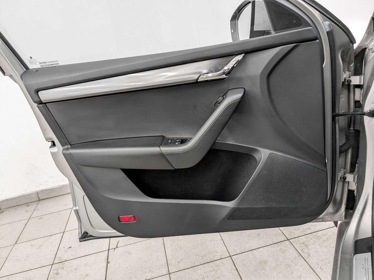 Шкода Октавия б/у, 2020, Автоматическая. Фото: #16