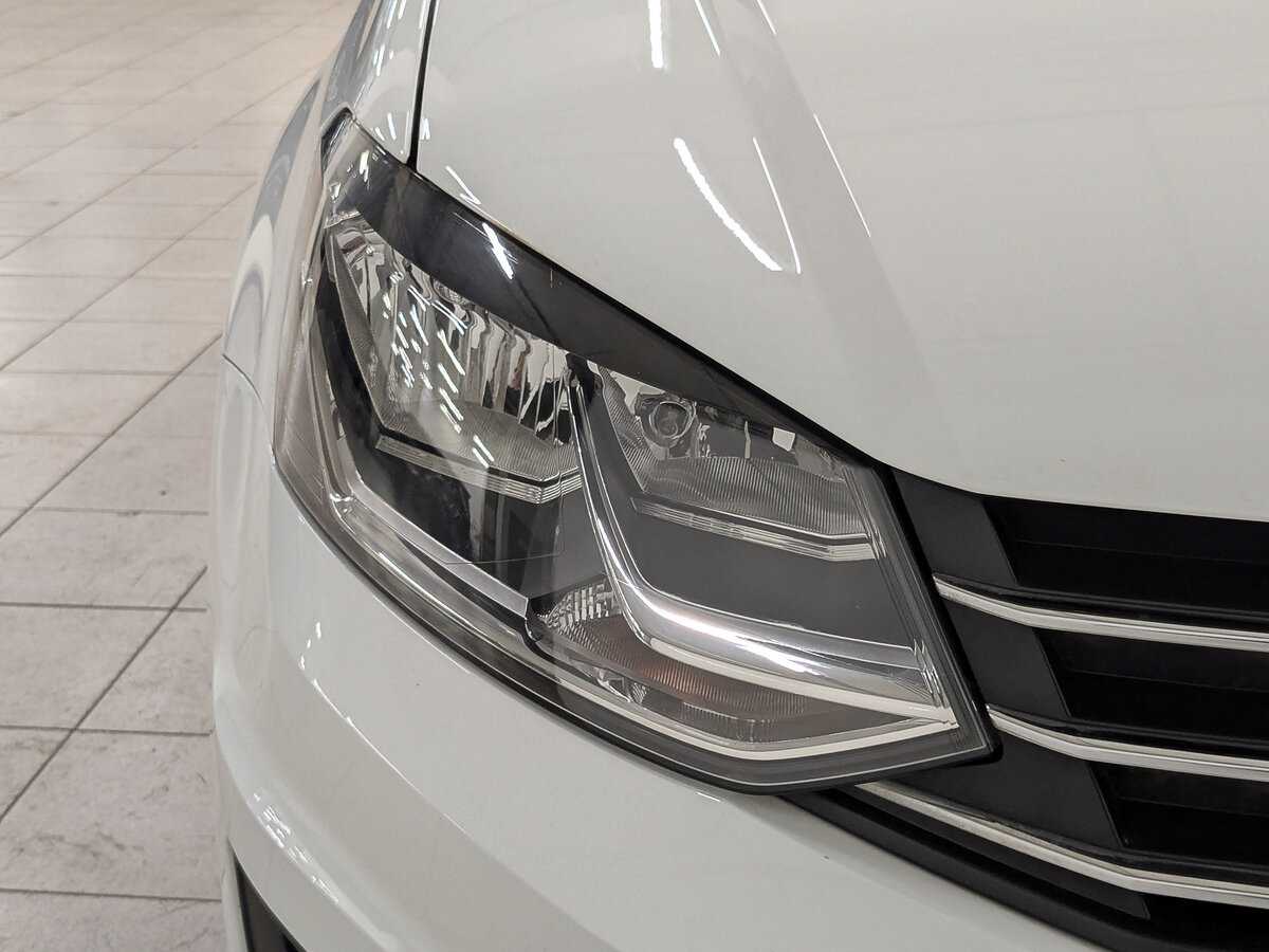 Фольксваген Поло б/у, 2018, Механическая. Фото: #10