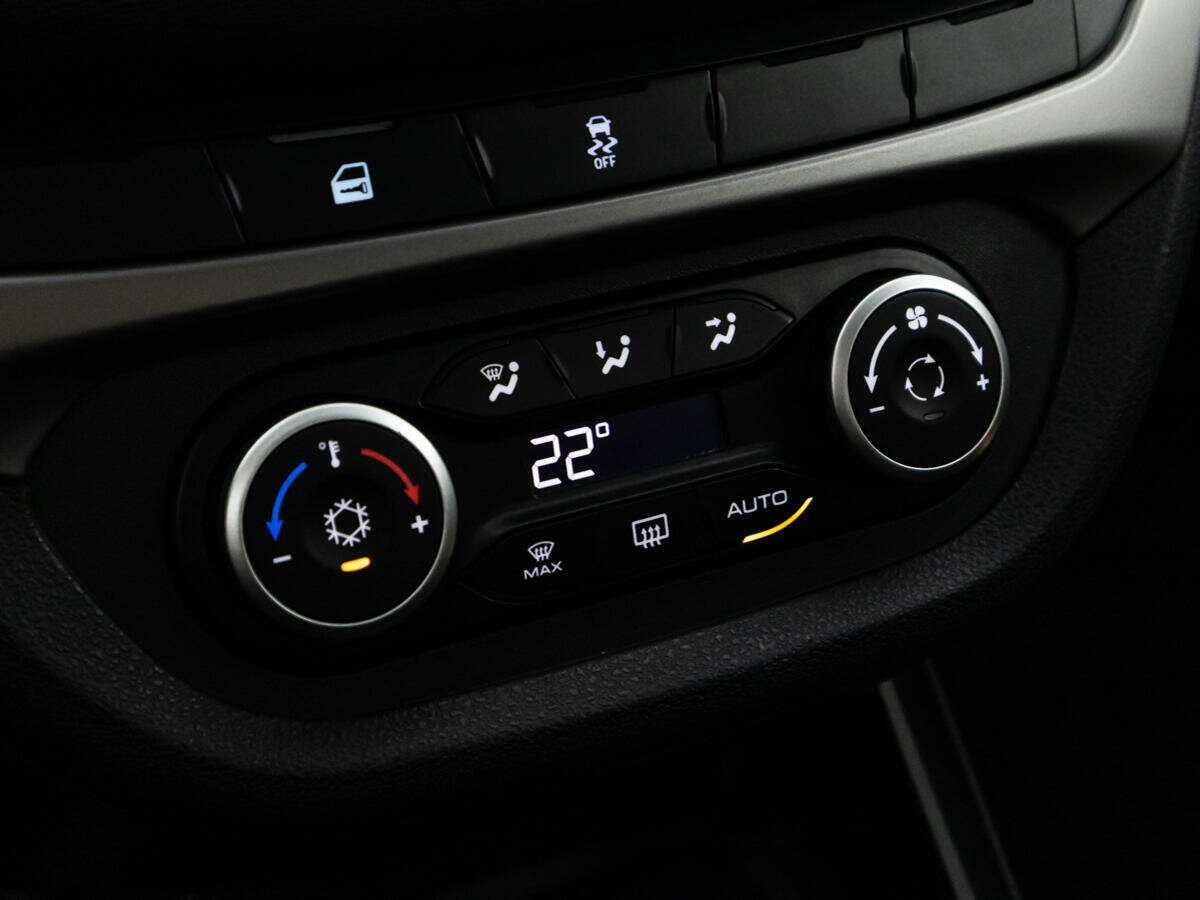 Лада (ВАЗ) Веста б/у, 2017, Роботизированная. Фото: #15