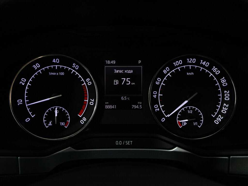 Шкода Суперб б/у, 2017, Роботизированная. Фото: #11