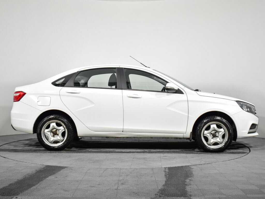 Лада (ВАЗ) Веста б/у, 2016, Механическая. Фото: #3