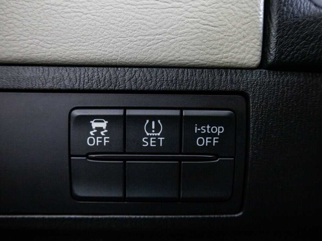 Мазда 6 б/у, 2015, Автоматическая. Фото: #19