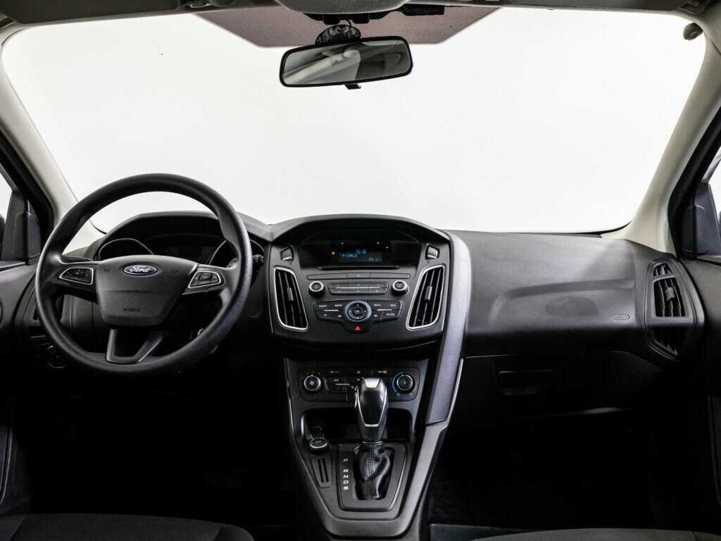 Форд Фокус б/у, 2017, Роботизированная. Фото: #7