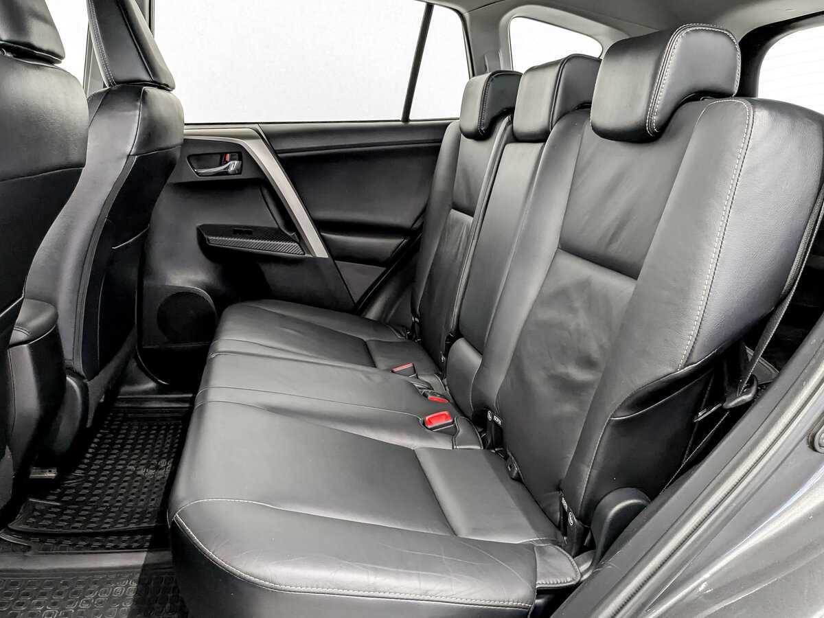 Тойота Рав4 б/у, 2014, Автоматическая. Фото: #11