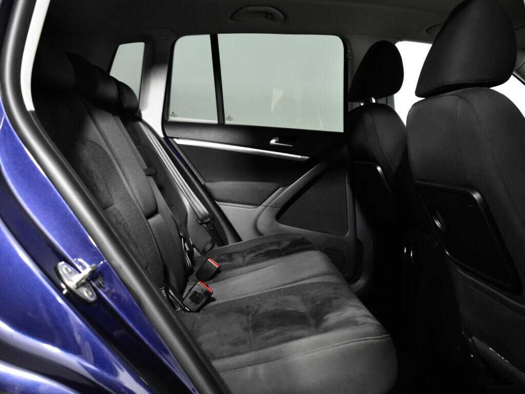 Фольксваген Тигуан б/у, 2012, Автоматическая. Фото: #9