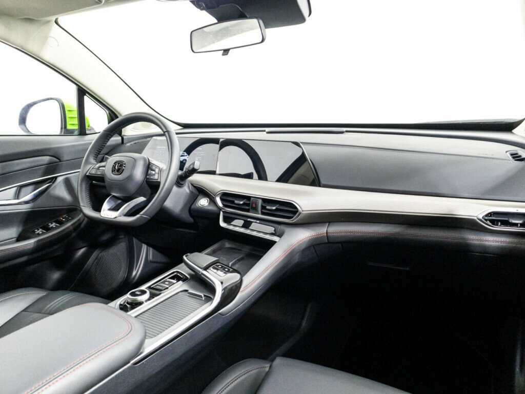 Чанган УНИ-Т б/у, 2023, Роботизированная. Фото: #8