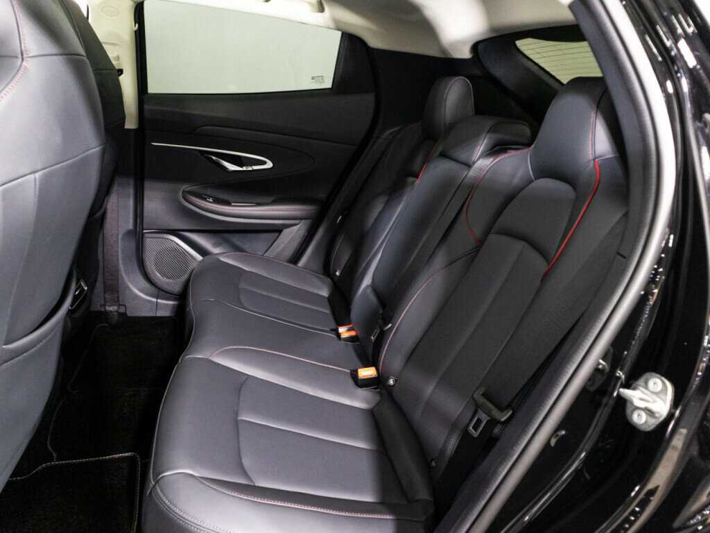 Чанган УНИ-Т б/у, 2023, Роботизированная. Фото: #9