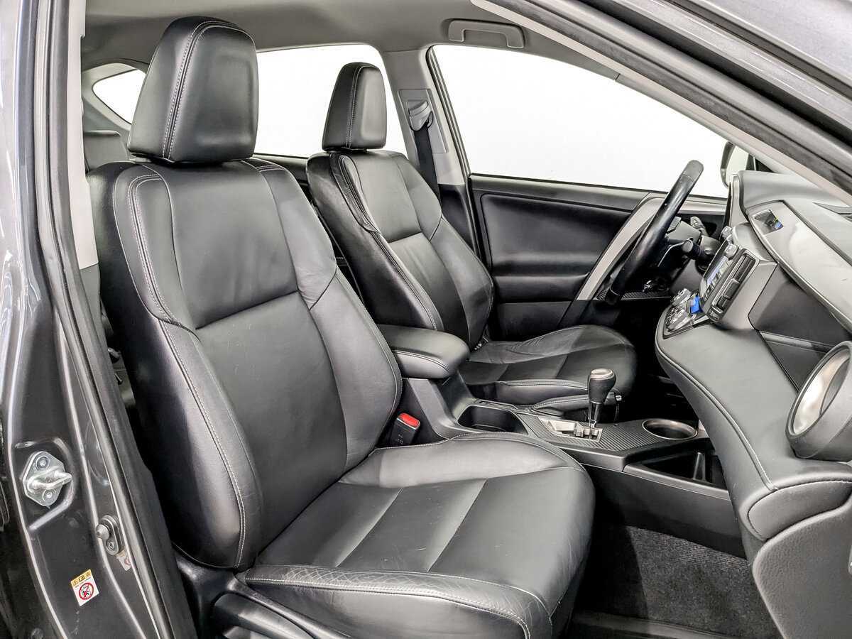 Тойота Рав4 б/у, 2014, Автоматическая. Фото: #21