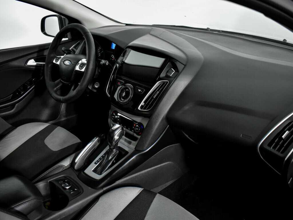 Форд Фокус б/у, 2013, Роботизированная. Фото: #12