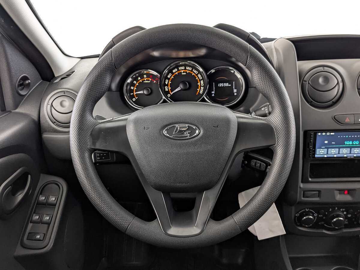 Лада (ВАЗ) Ларгус б/у, 2024, Механическая. Фото: #20