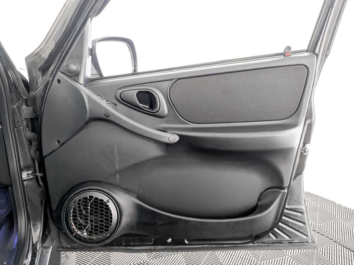 Лада (ВАЗ) Нива б/у, 2022, Механическая. Фото: #23