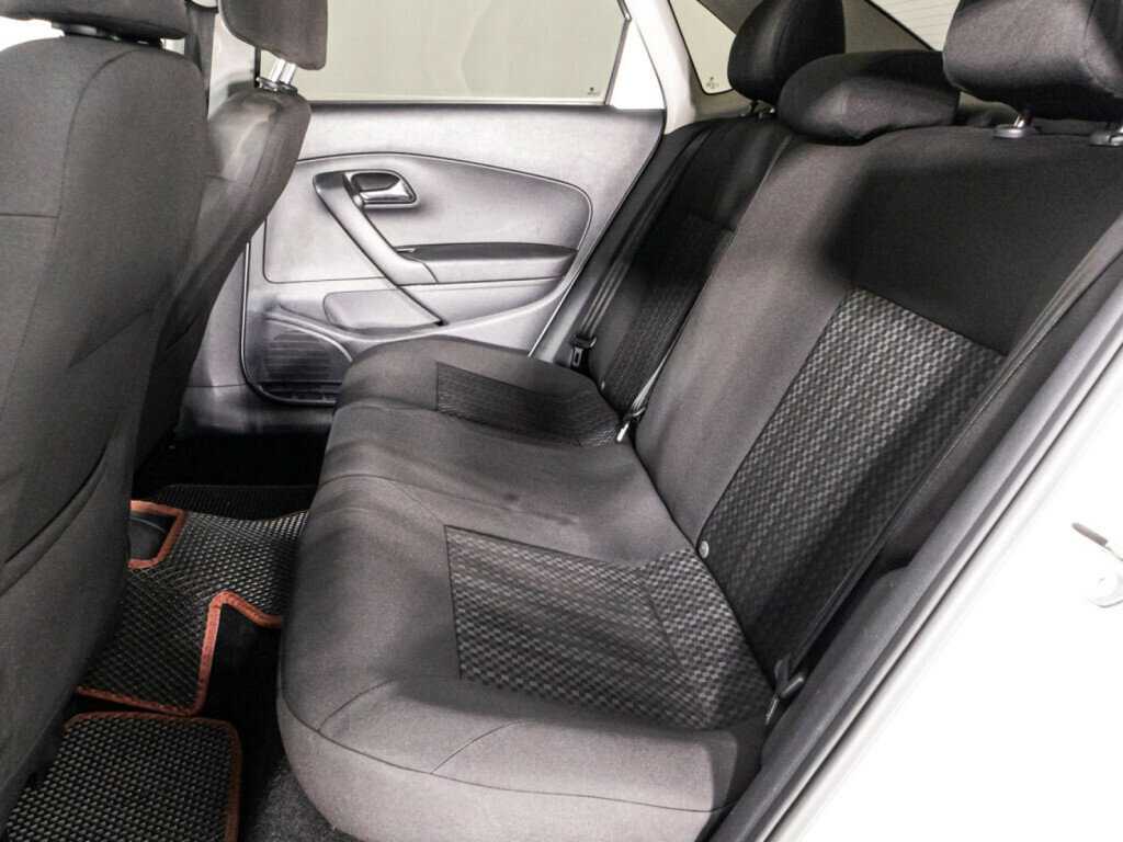 Фольксваген Поло б/у, 2016, Механическая. Фото: #9