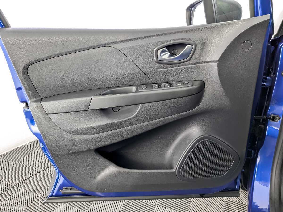 Рено Каптюр б/у, 2021, Механическая. Фото: #18