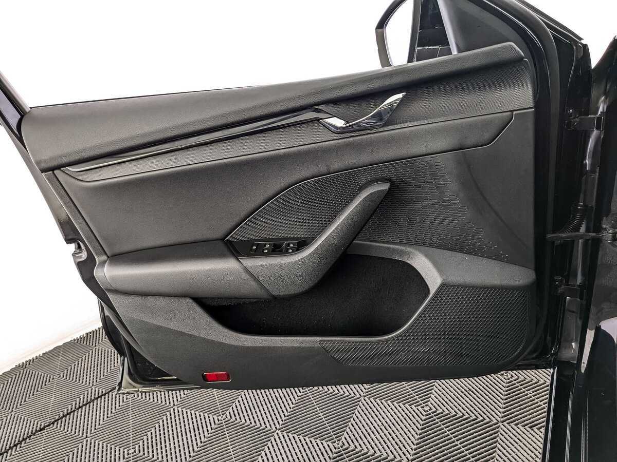 Шкода Октавия б/у, 2021, Механическая. Фото: #18