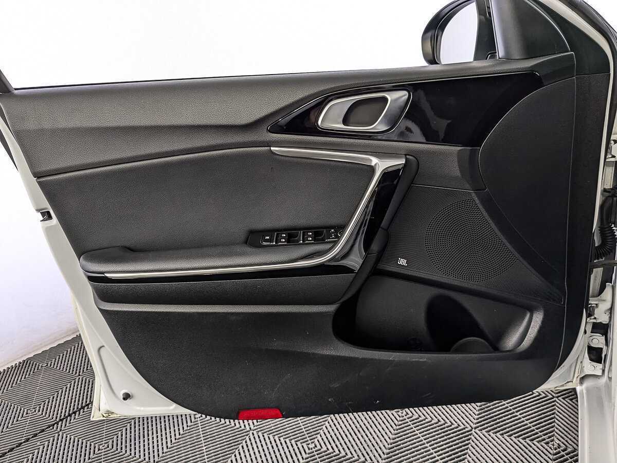 Киа Сид б/у, 2019, Роботизированная. Фото: #18