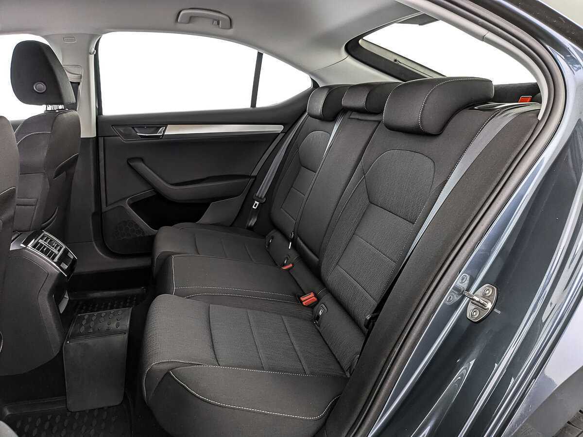 Шкода Суперб б/у, 2018, Роботизированная. Фото: #16