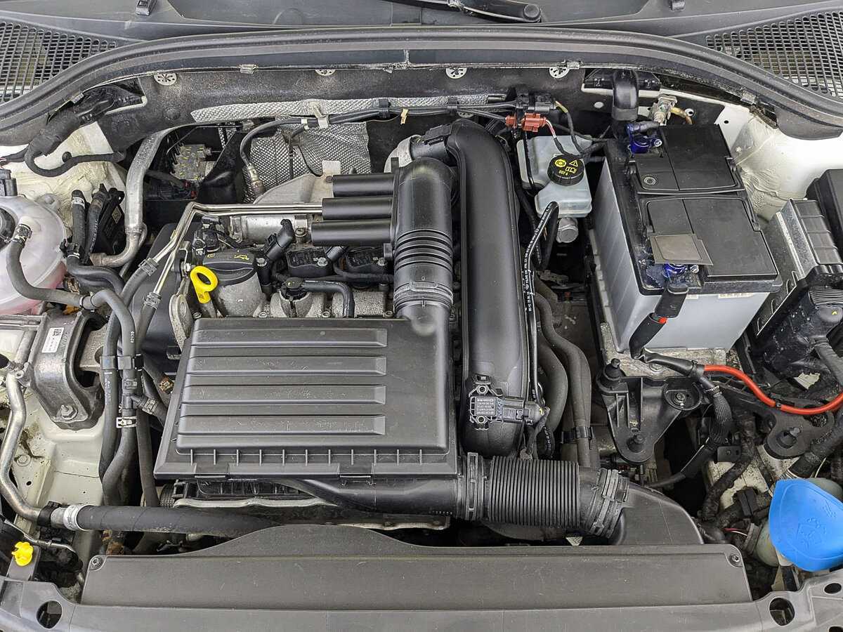 Шкода Октавия б/у, 2018, Роботизированная. Фото: #8