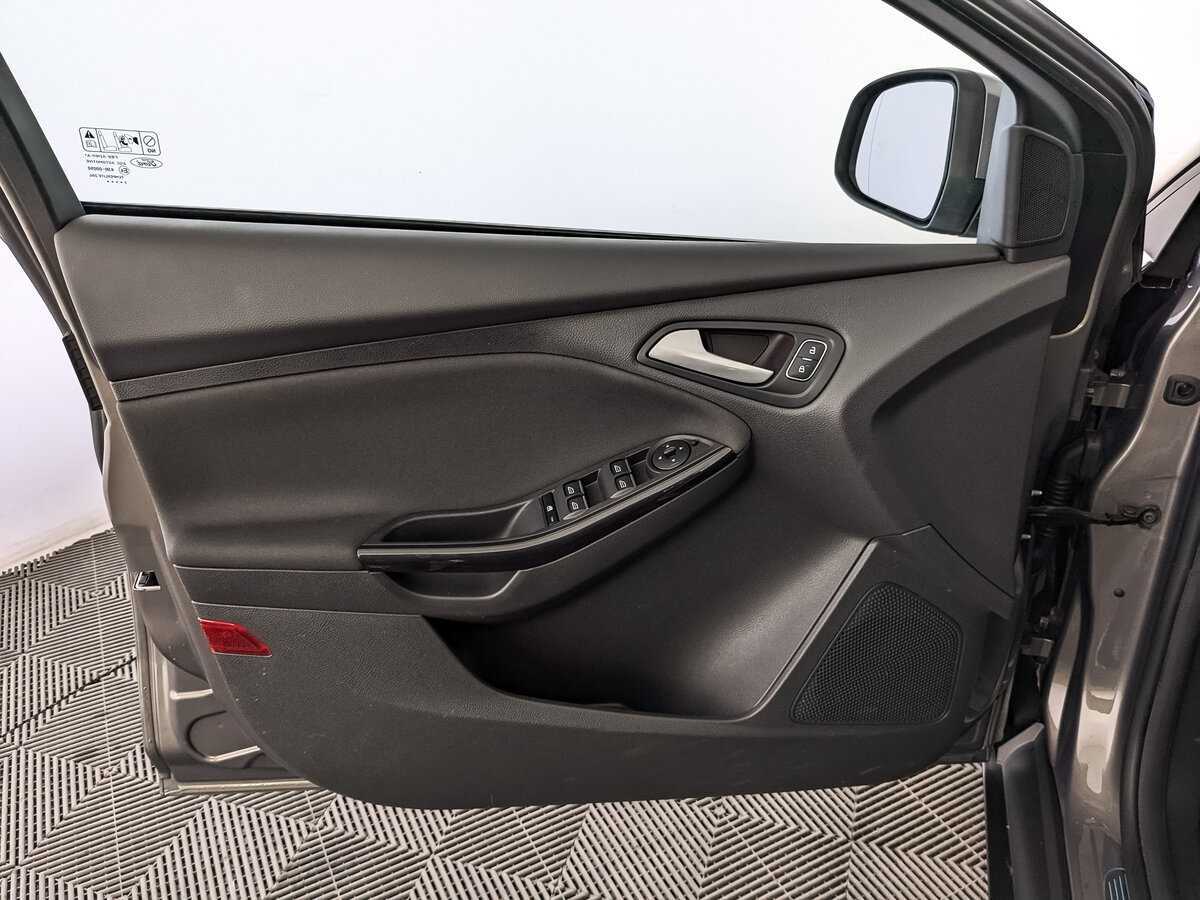 Форд Фокус б/у, 2017, Автоматическая. Фото: #18