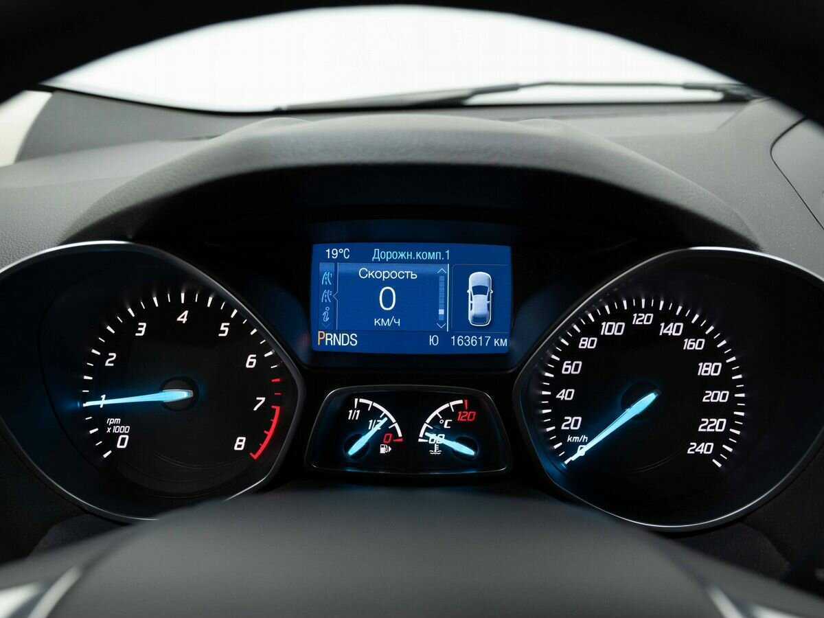 Форд Куга б/у, 2016, Автоматическая. Фото: #17