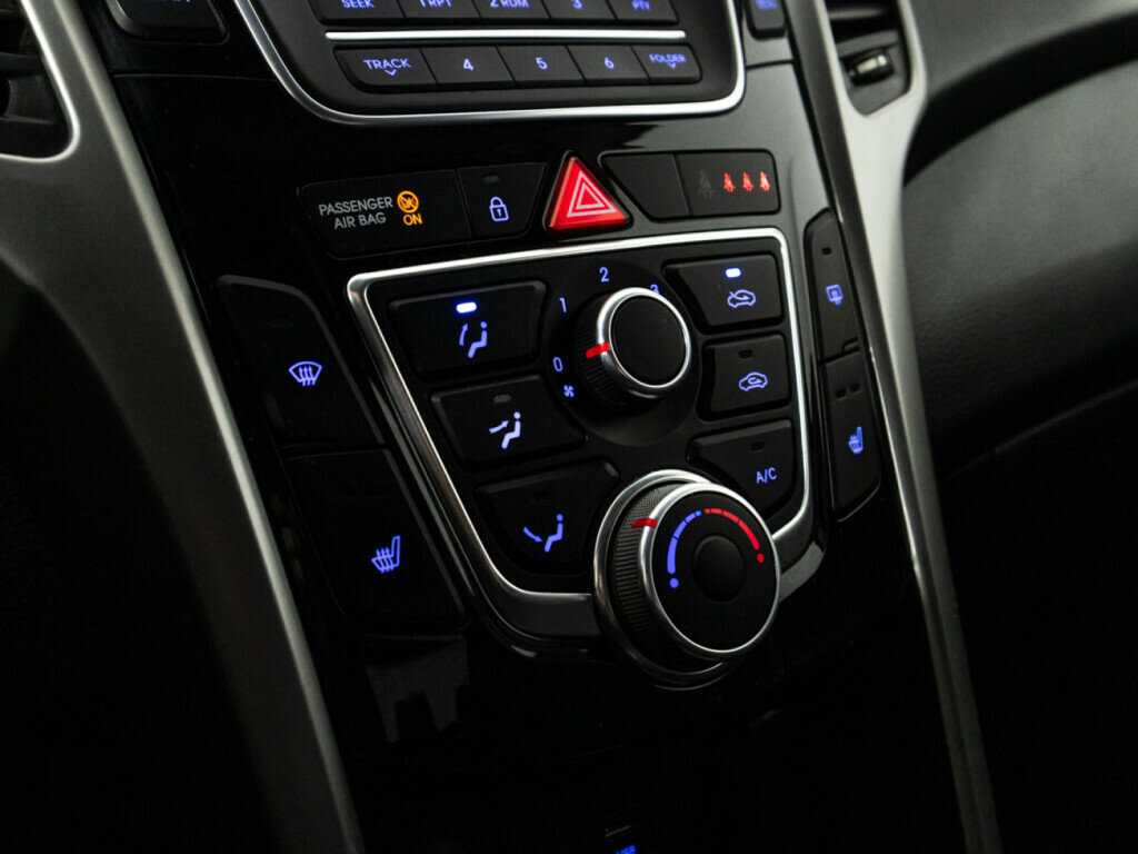 Хендай ай30 б/у, 2014, Автоматическая. Фото: #14