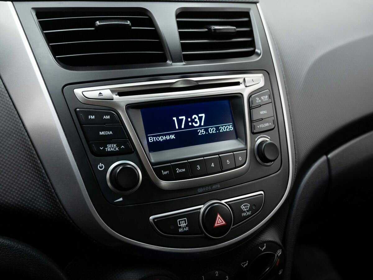 Хендай Солярис б/у, 2016, Автоматическая. Фото: #19