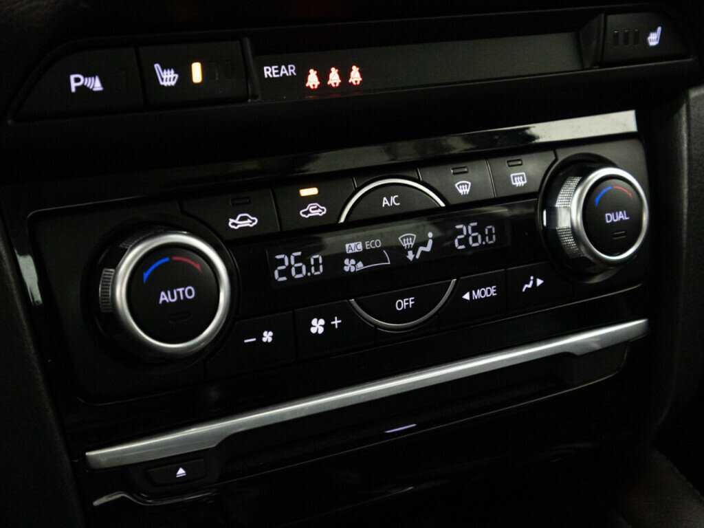 Мазда 6 б/у, 2016, Автоматическая. Фото: #16