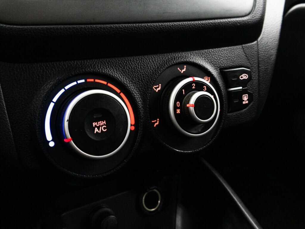 Киа Рио б/у, 2013, Механическая. Фото: #14