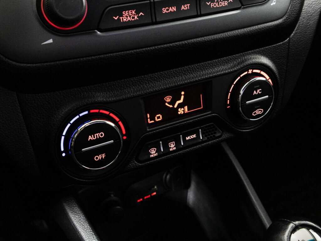 Киа Рио б/у, 2015, Автоматическая. Фото: #14