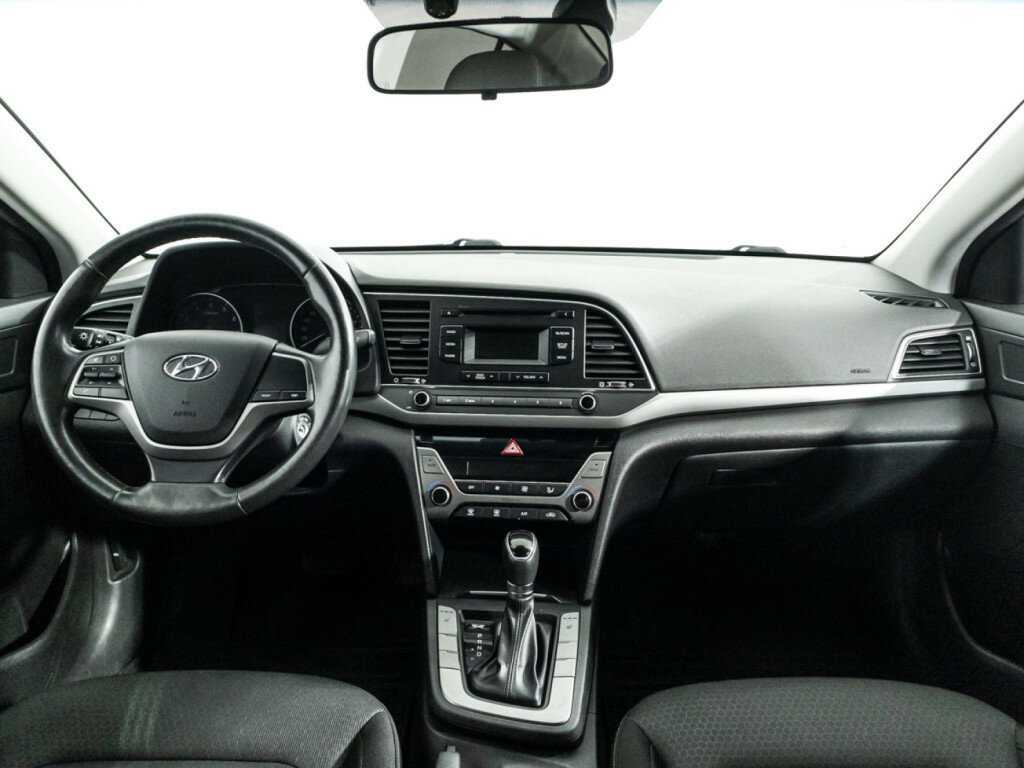 Хендай Елантра б/у, 2017, Автоматическая. Фото: #12