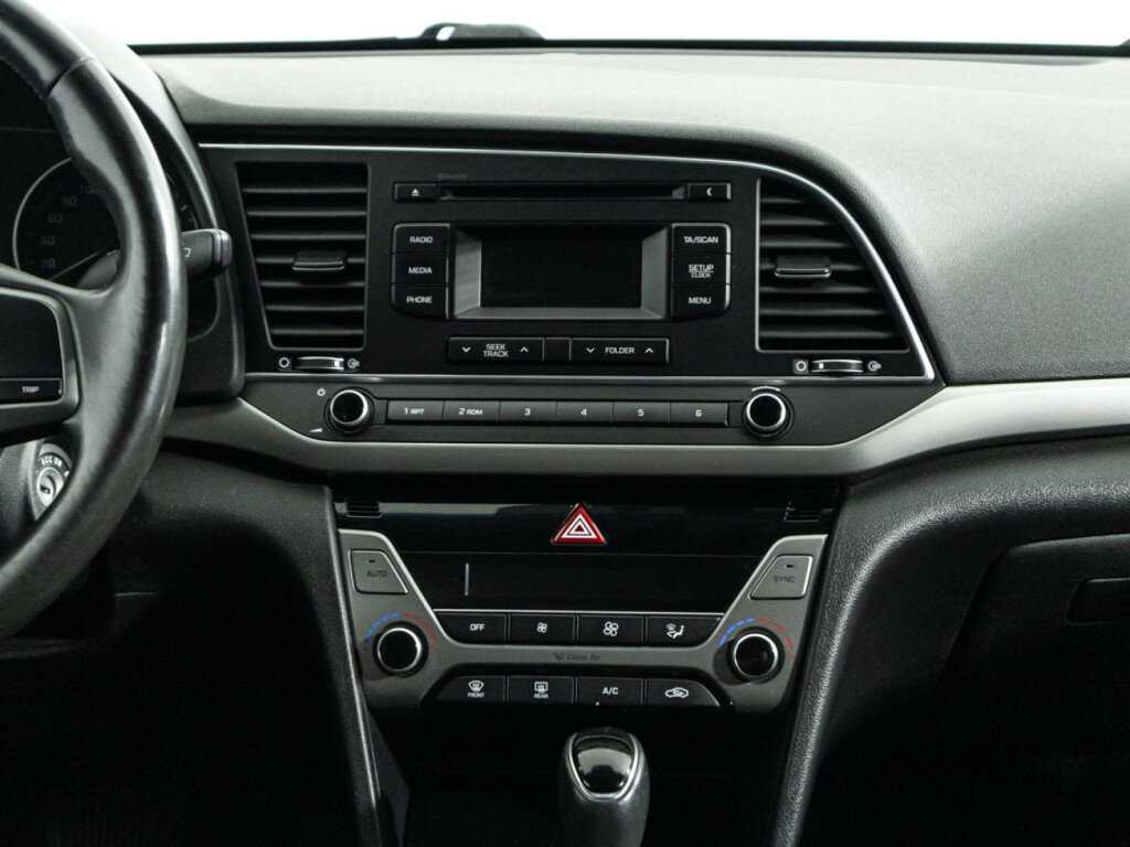 Хендай Елантра б/у, 2017, Автоматическая. Фото: #13