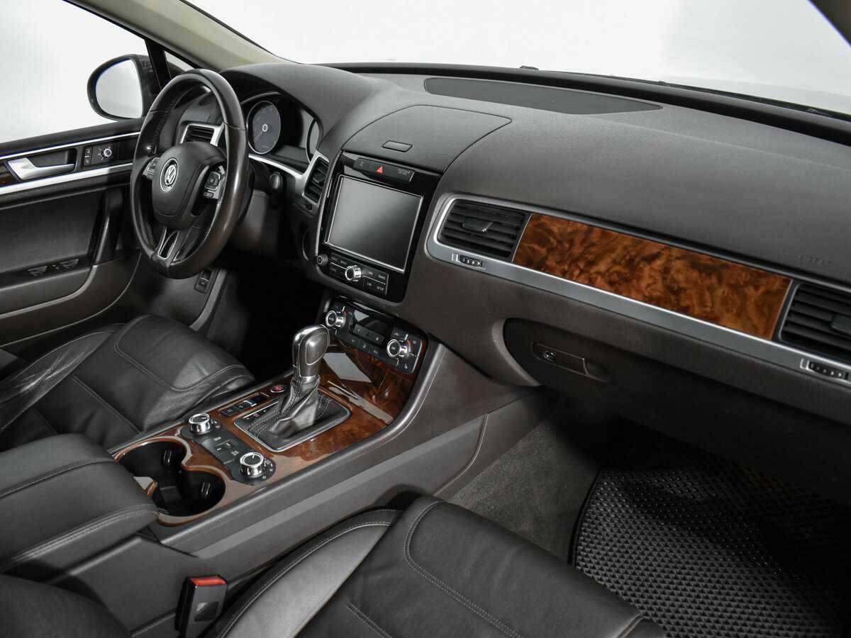 Фольксваген Туарег б/у, 2013, Автоматическая. Фото: #14