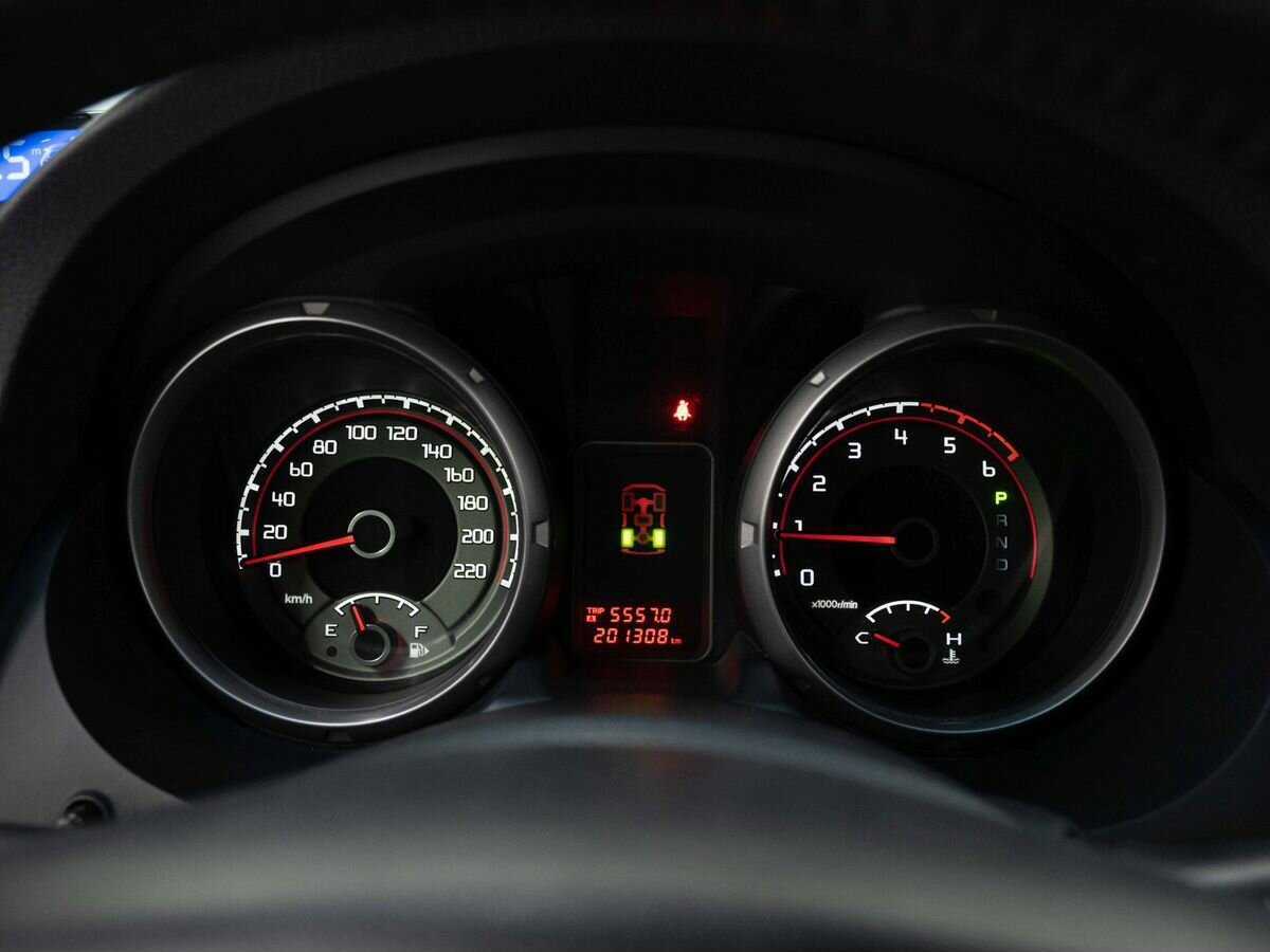 Митсубиши Паджеро б/у, 2013, Автоматическая. Фото: #16