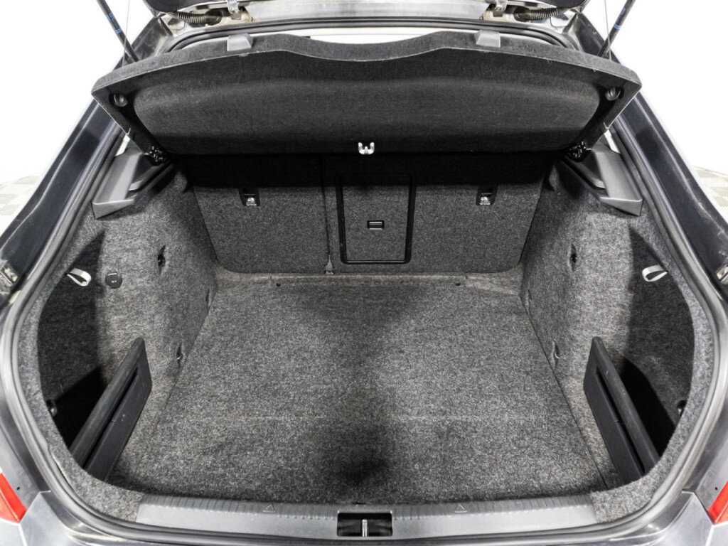 Шкода Октавия б/у, 2015, Роботизированная. Фото: #14