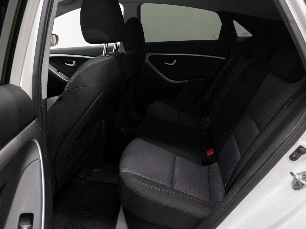 Хендай ай30 б/у, 2013, Автоматическая. Фото: #8