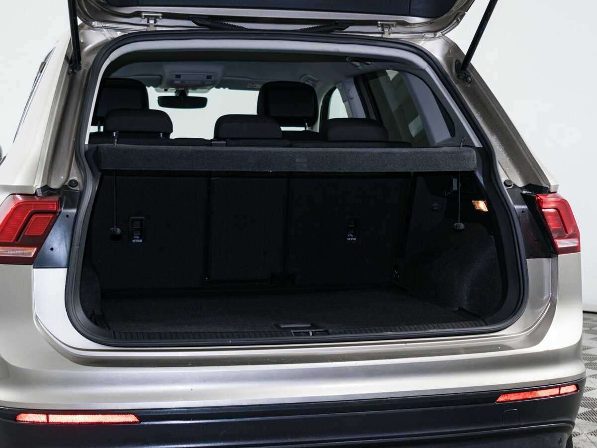 Фольксваген Тигуан б/у, 2018, Роботизированная. Фото: #6