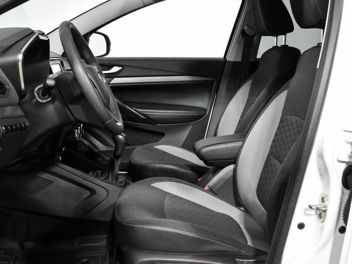 Лада (ВАЗ) Веста б/у, 2023, Механическая. Фото: #9