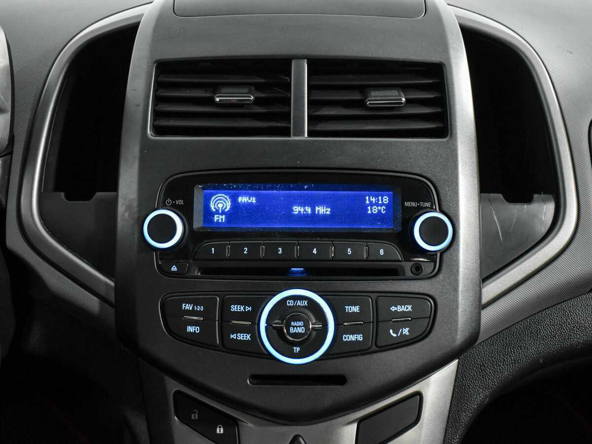 Шевроле Авео б/у, 2014, Механическая. Фото: #15