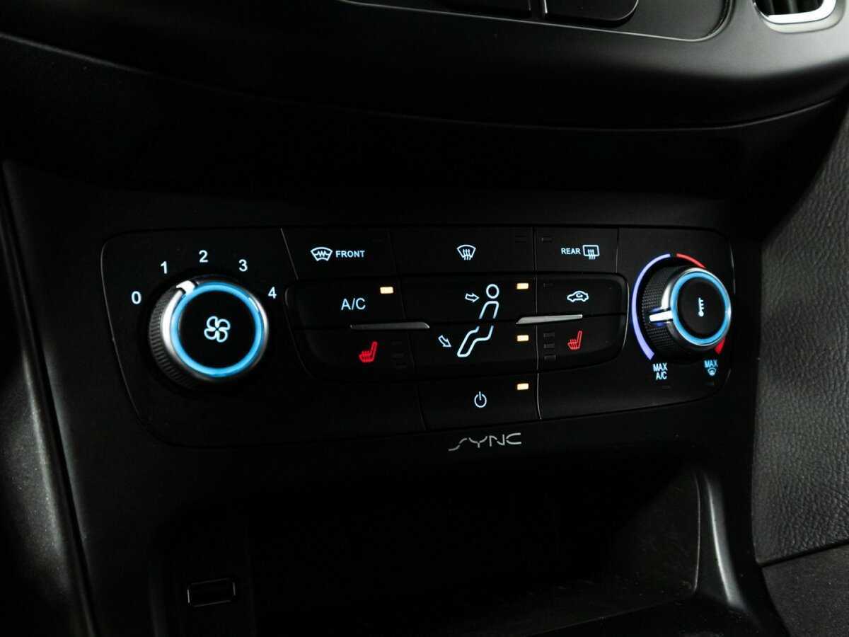 Форд Фокус б/у, 2018, Механическая. Фото: #16