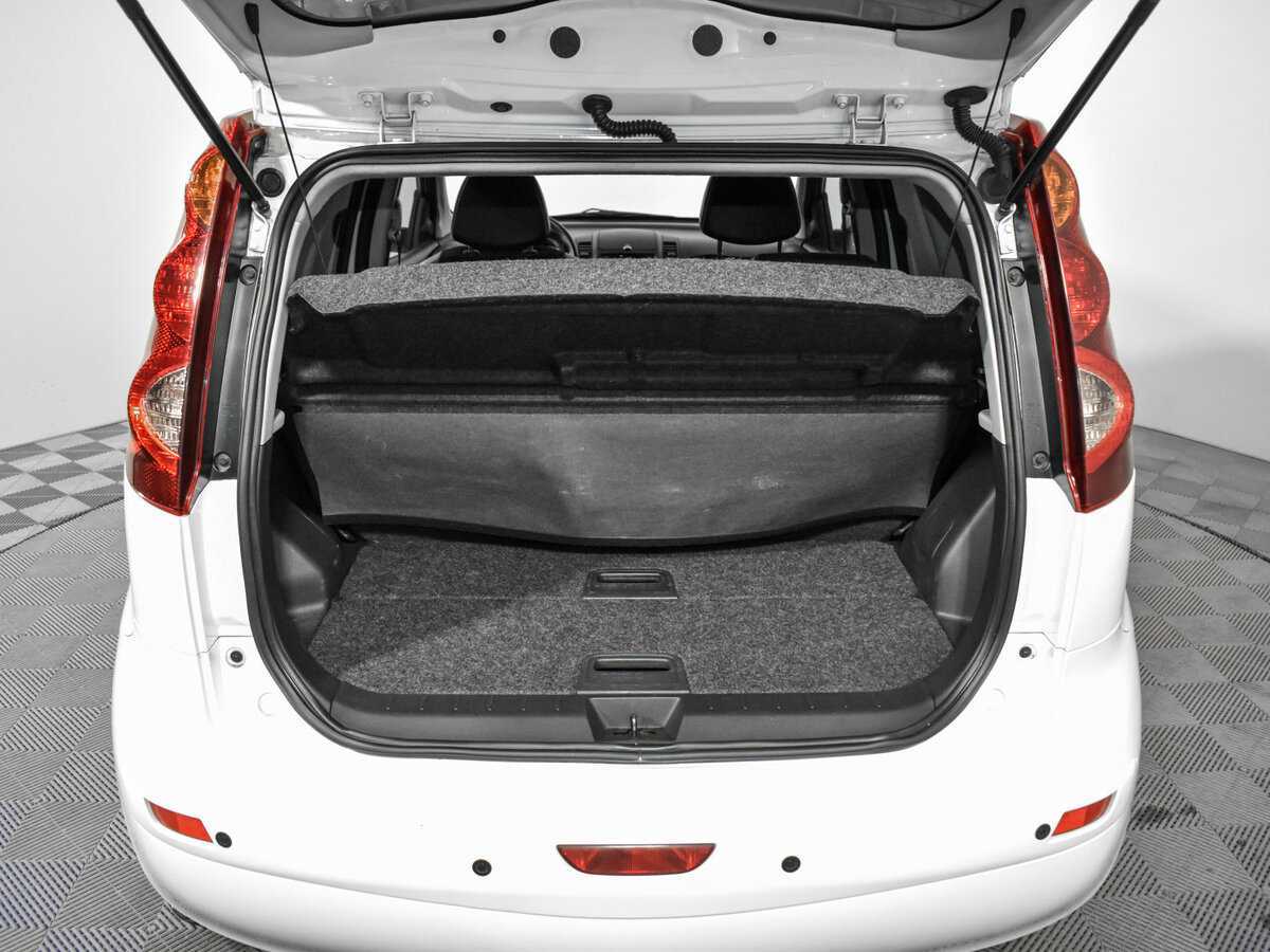 Ниссан Ноут б/у, 2013, Механическая. Фото: #19