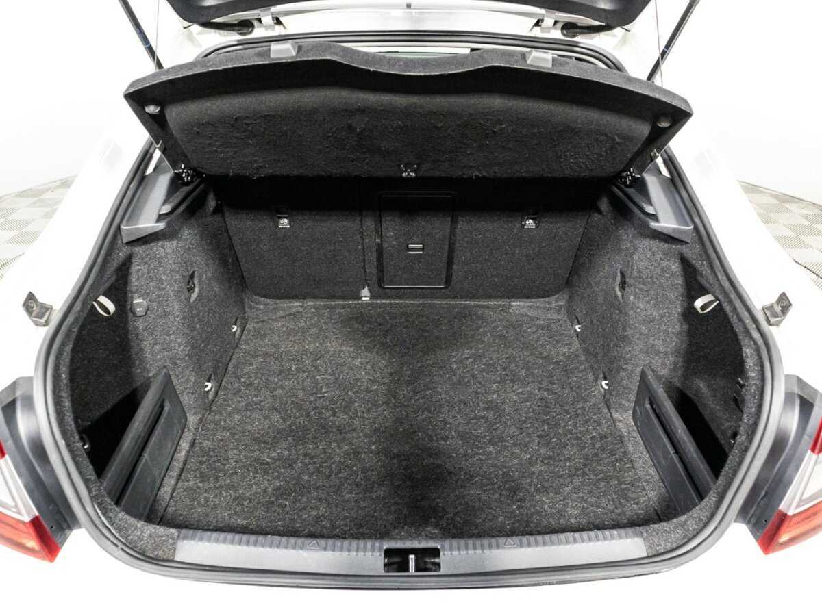 Шкода Октавия б/у, 2017, Роботизированная. Фото: #14